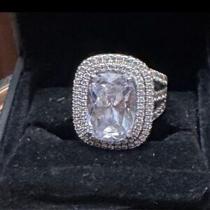 Elegant Sterling Silver Crystal Ring